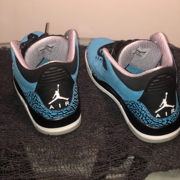 Jordan Retro 3’s - Picture 2 of 4